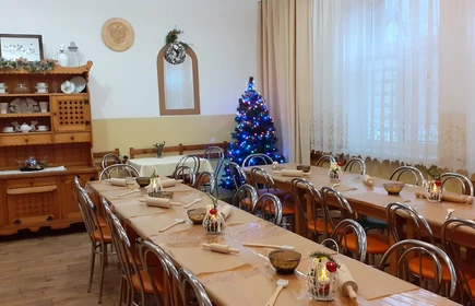 taty pierniczkowe stoły